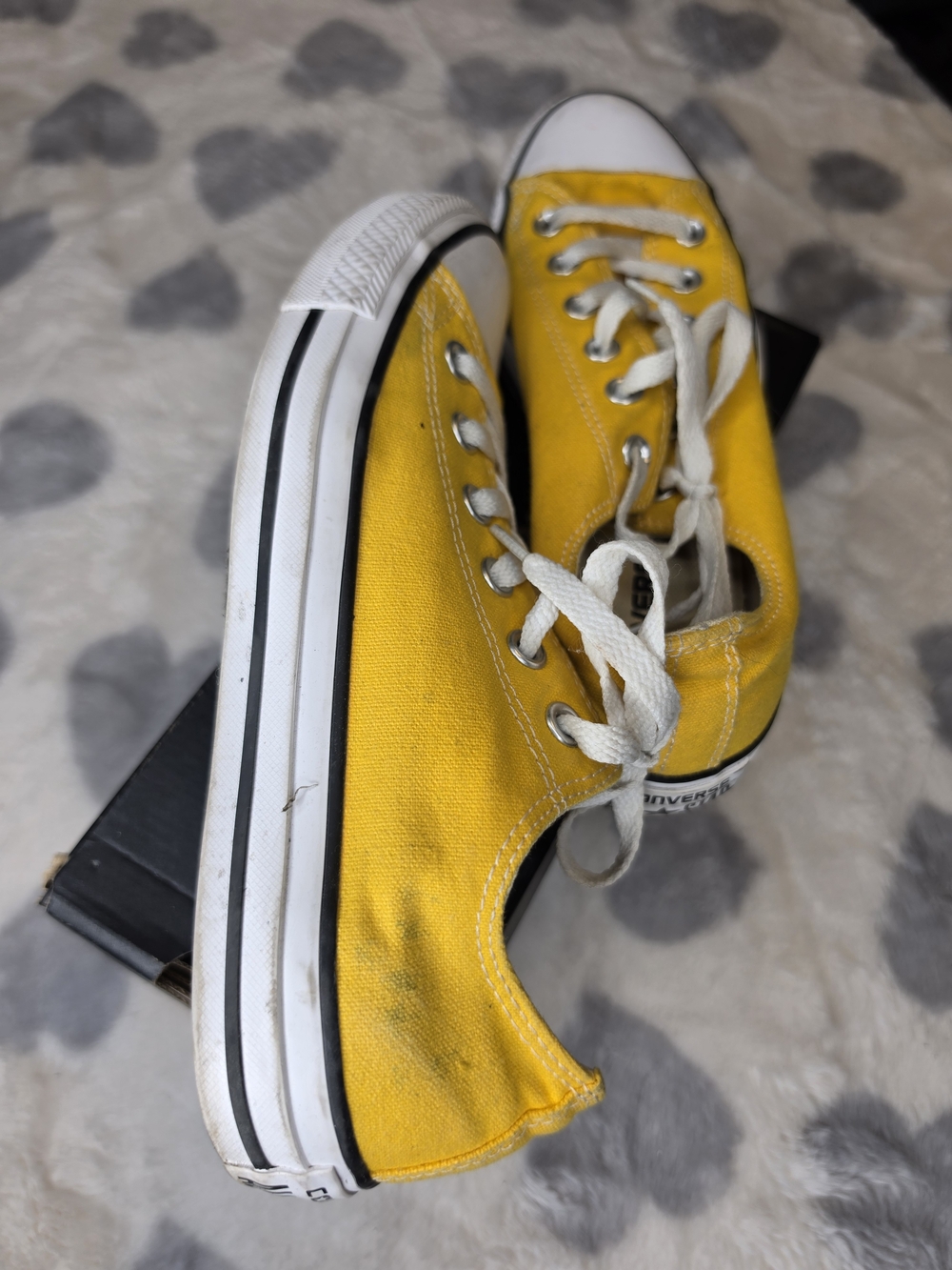 Converse Unisex Yellow Low Top Canvas Sneakers - Picture 7 of 10